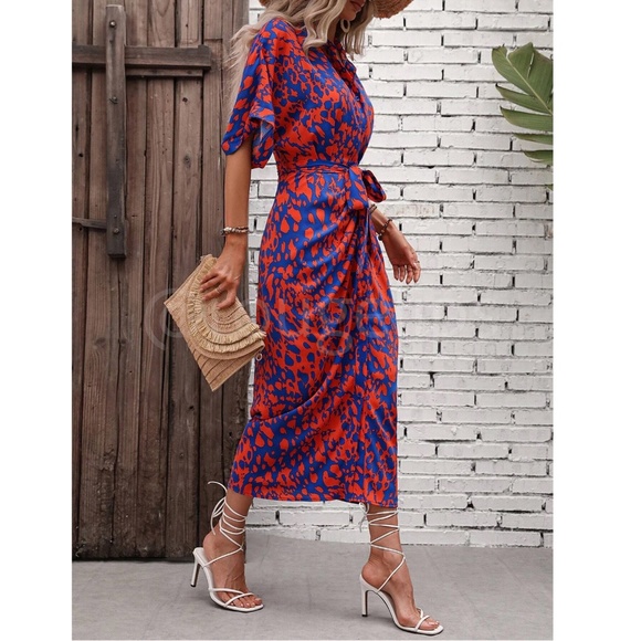 Spotted All Over Print Button Through Tie Belt Ruched Maxi Shirt Dress - Picture 6 of 11
